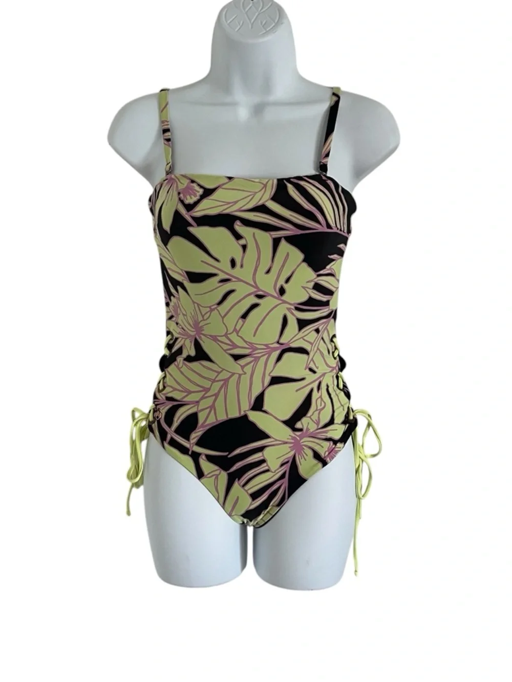 MAAJI Reversible Tropical Resort Arista‎ Print One Piece Swimsuit